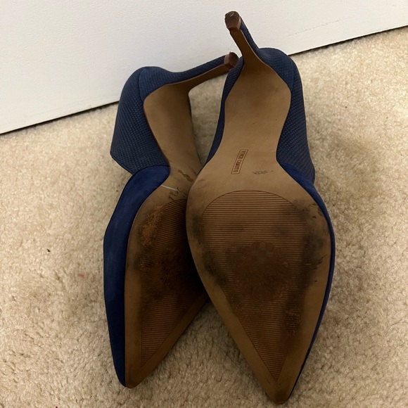 Pumps - Picture 3 of 3